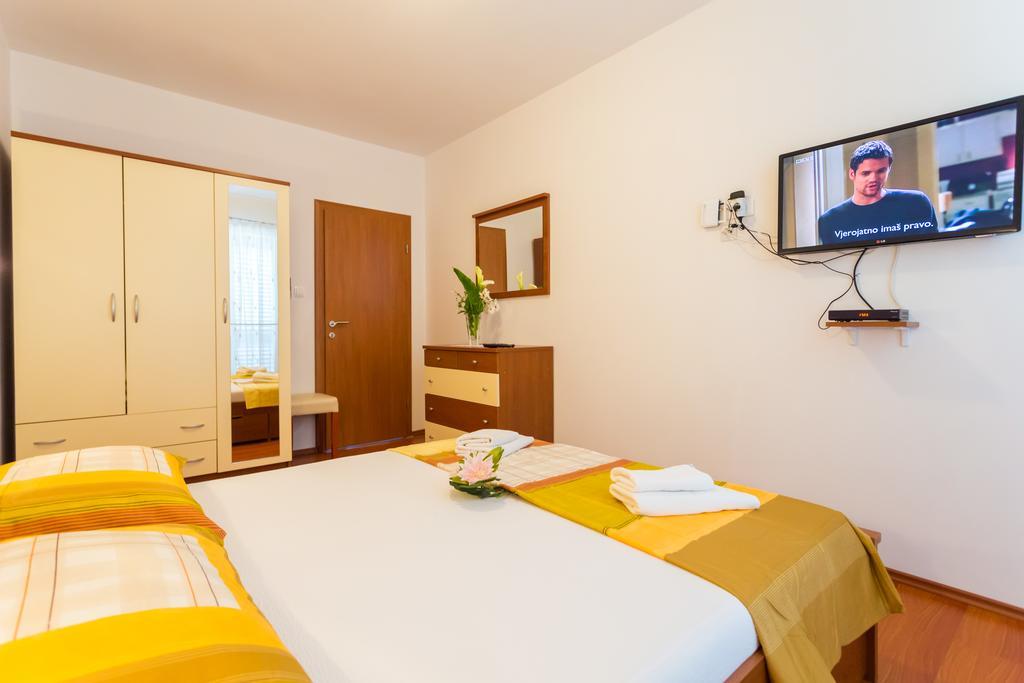 Apartments Slavica Помена Номер фото